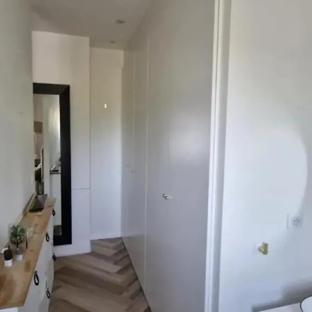 Spacieuse Avec Piscine à Villa