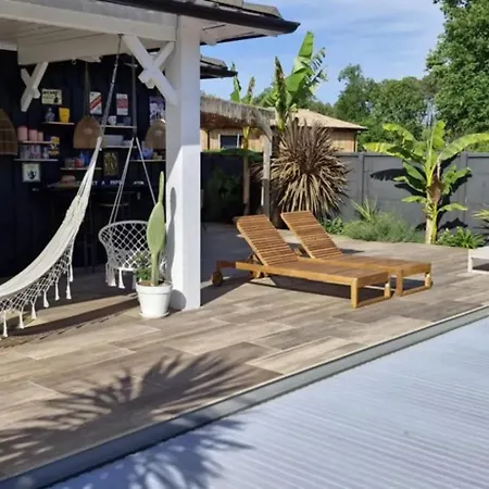 别墅 Spacieuse Avec Piscine à