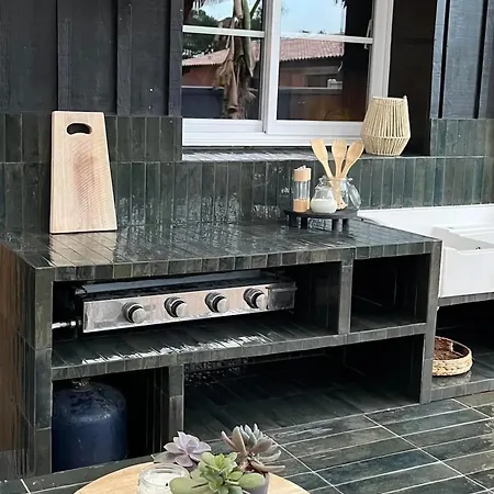 Spacieuse Avec Piscine à * 米奥