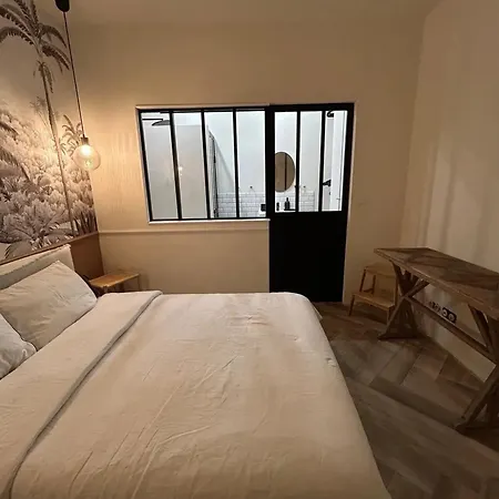 Villa Spacieuse Avec Piscine à Mios